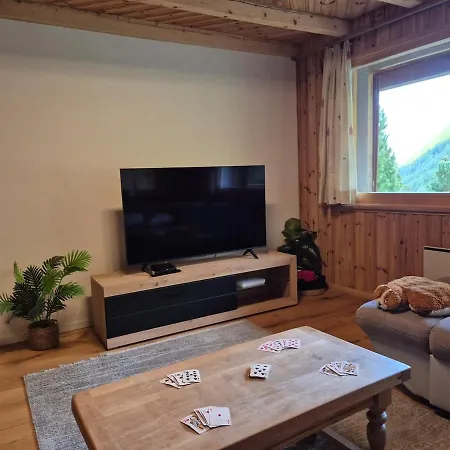 Apartment A Cozy Duplex In An Alpine